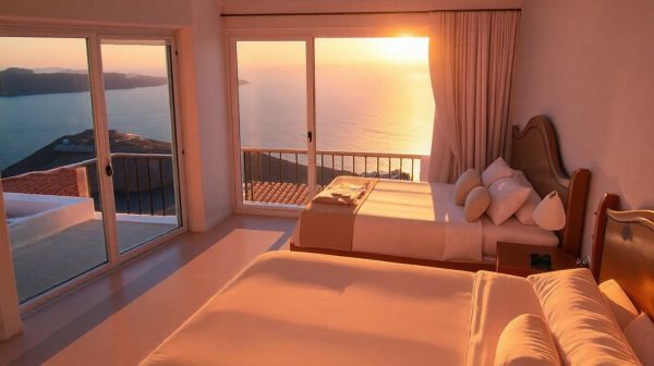 Les meilleurs hôtels avec vue sur la caldeira à Santorin